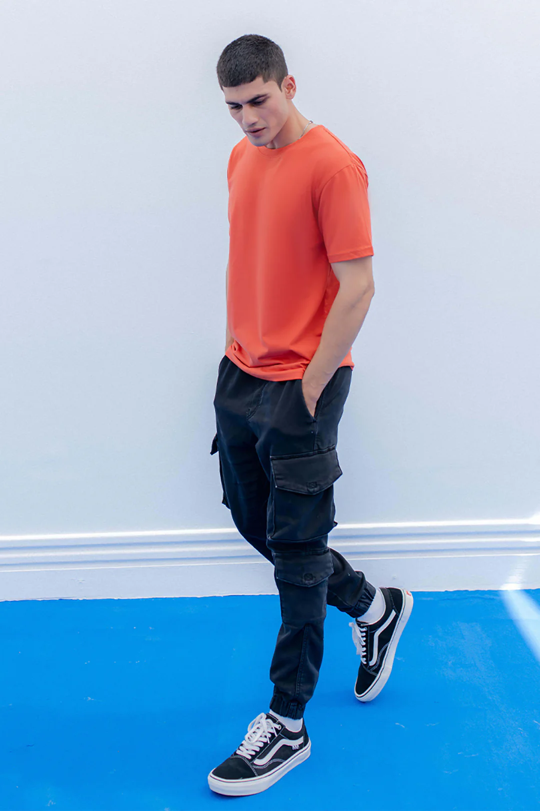 Basic Cotton T-Shirt - Regular - Image 4