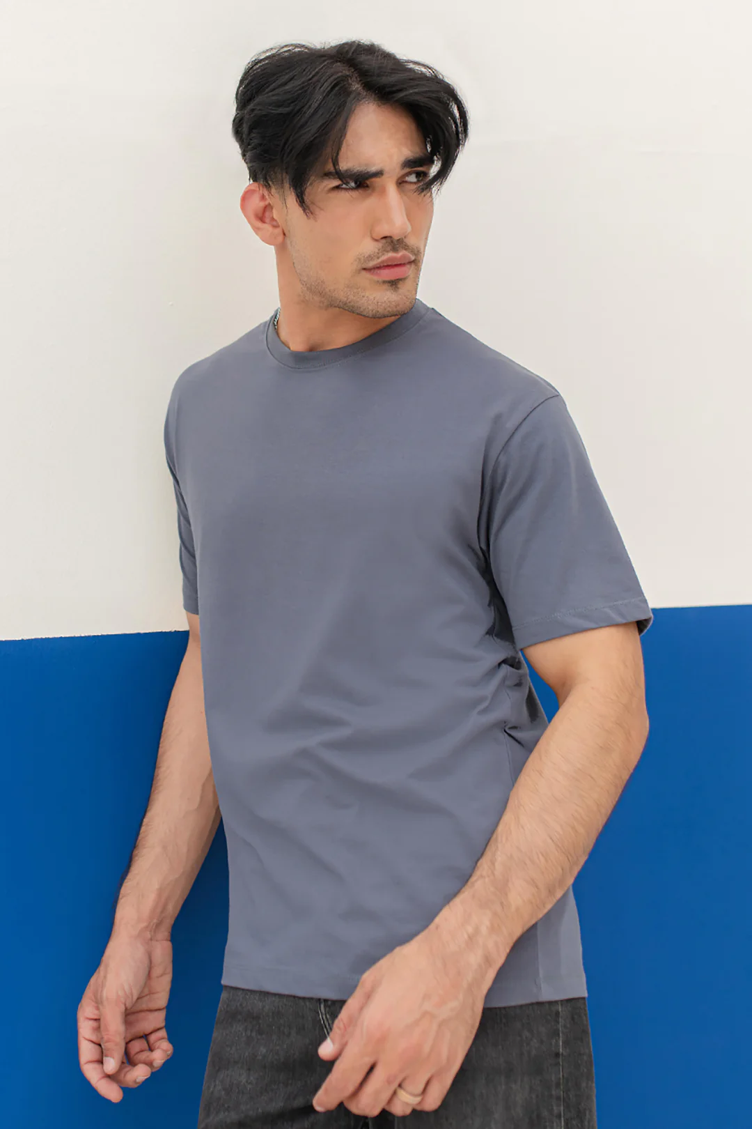 Basic T-Shirt - Regular - Image 11