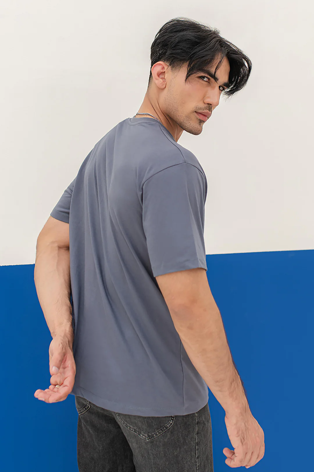Basic T-Shirt - Regular - Image 13