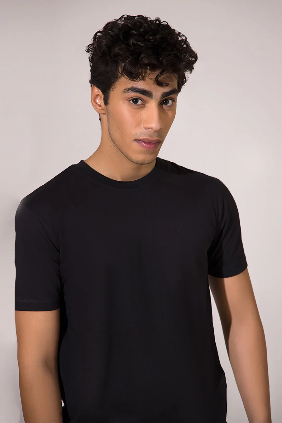 Basic T-Shirt - Regular - Image 8