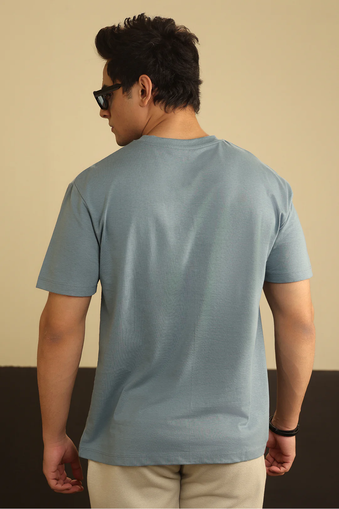 Basic T-Shirt - Regular - Image 15