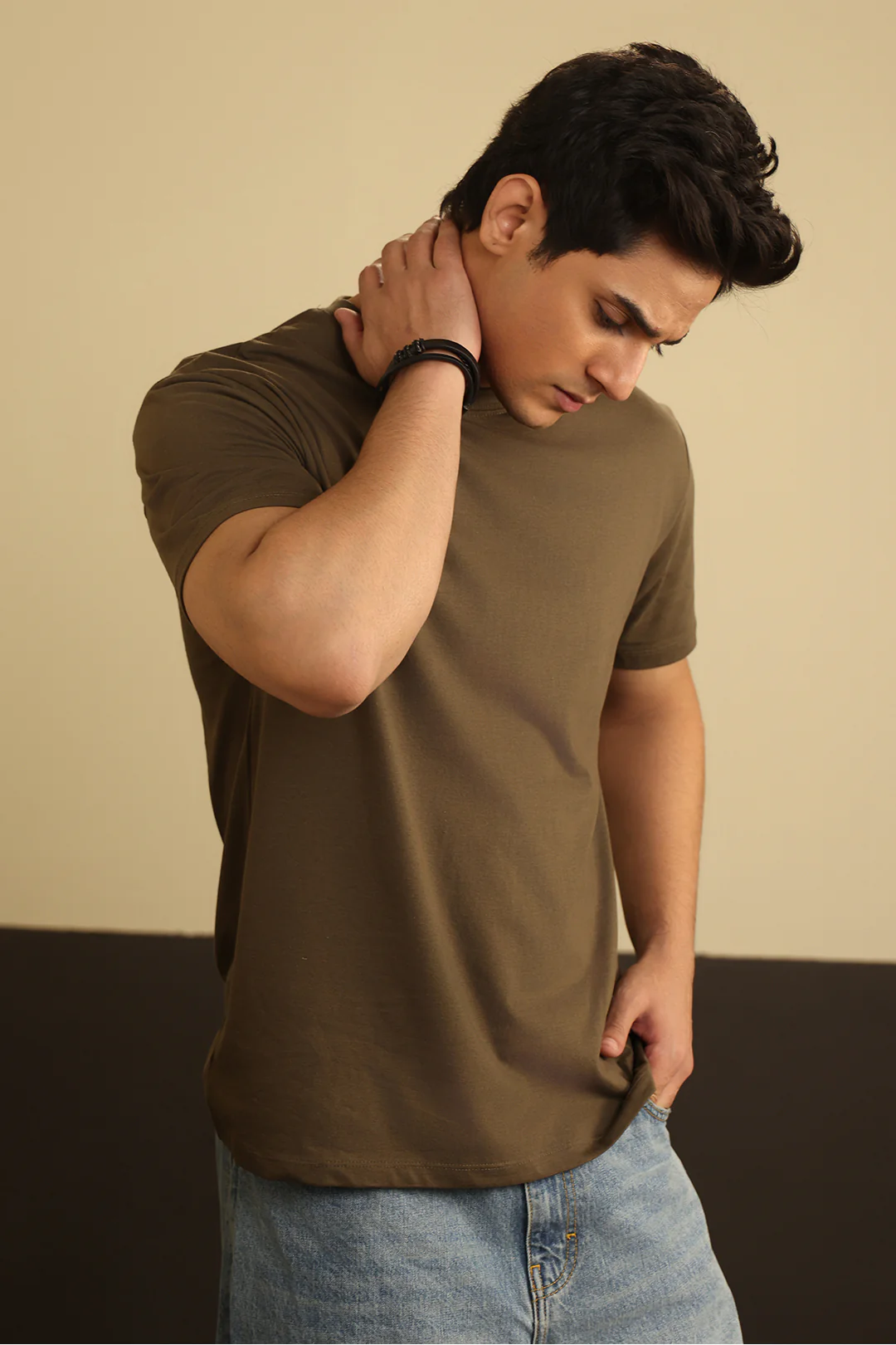 Basic T-Shirt - Regular - Image 27