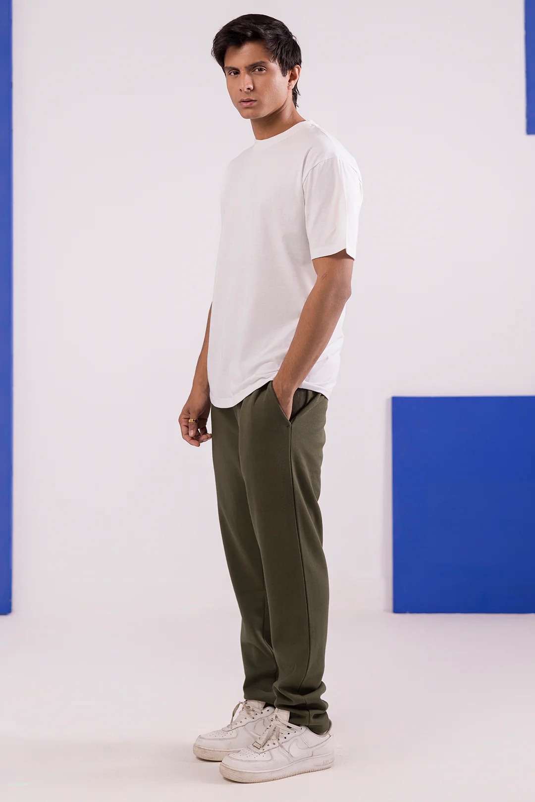 Basic T-Shirt - Regular - Image 31