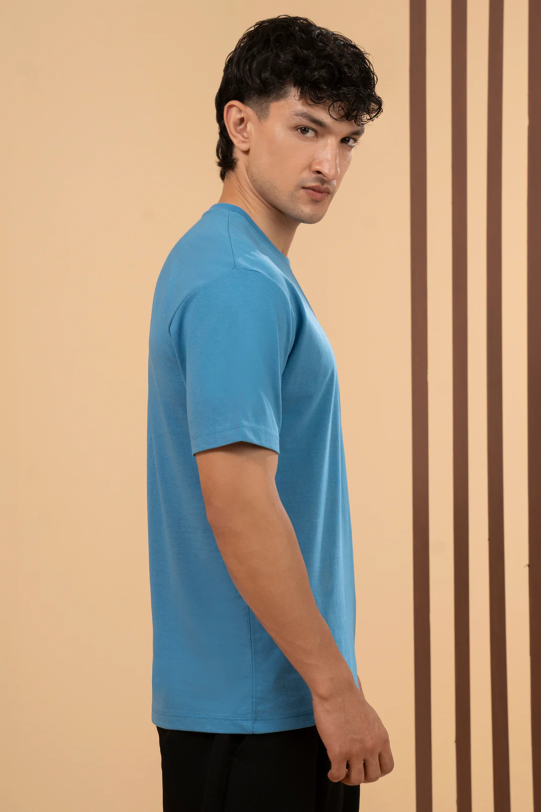 Basic T-Shirt - Regular - Image 11