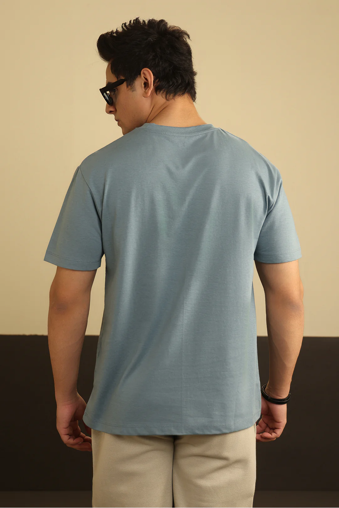Basic T-Shirt - Regular - Image 16