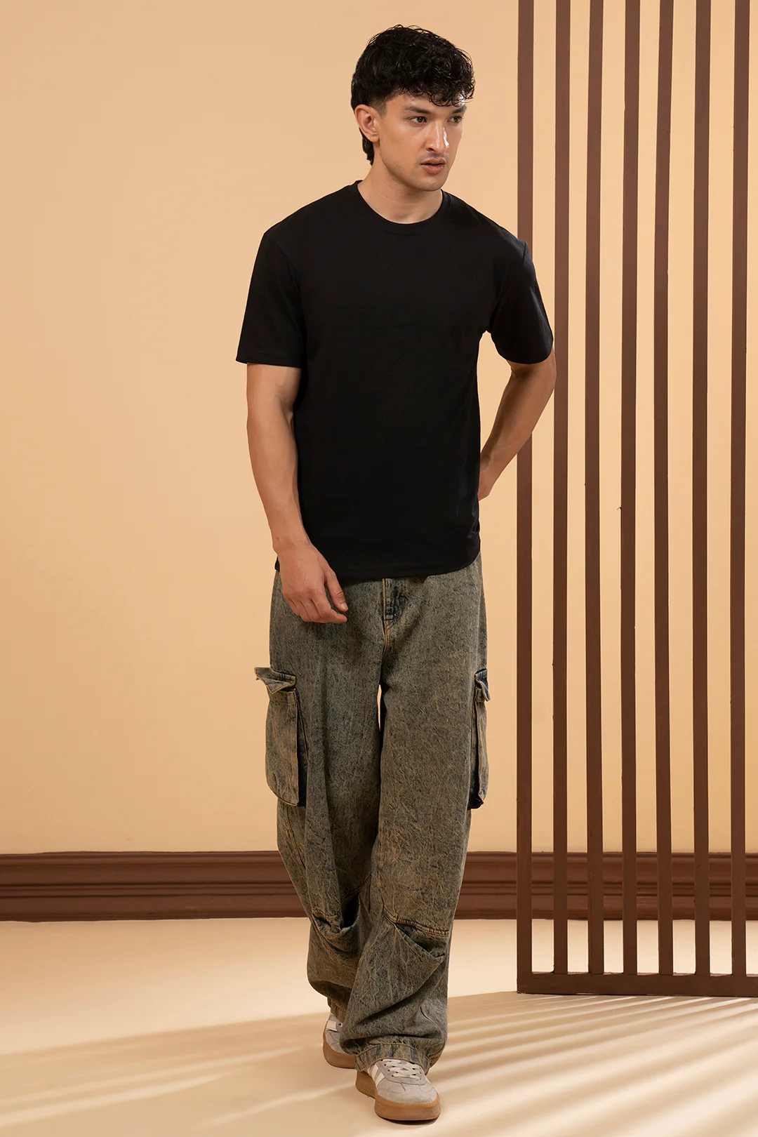 Basic T-Shirt - Regular - Image 5