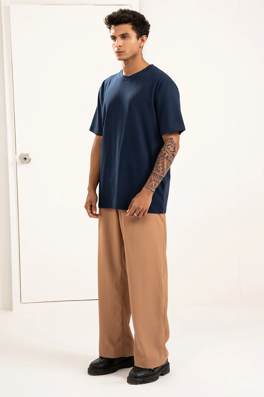 Basic T-Shirt - Regular - Image 80