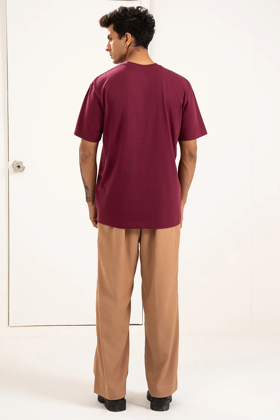 Basic T-Shirt - Regular - Image 93