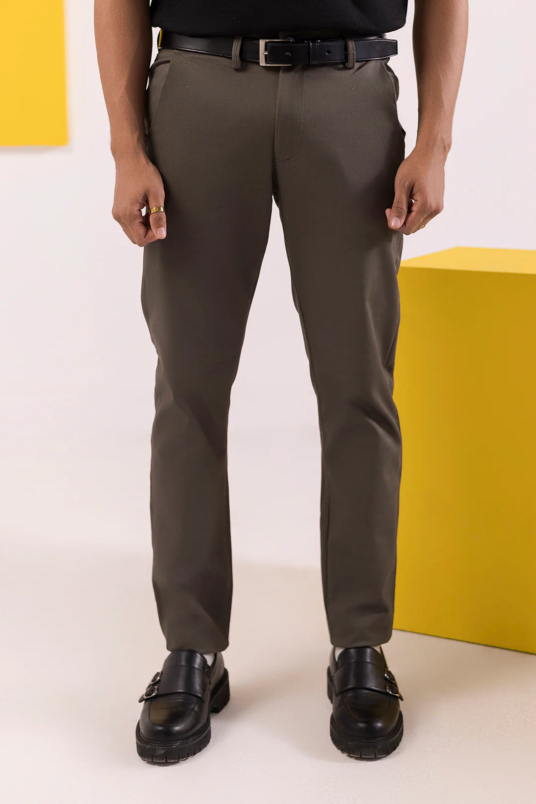 Essential Chino - E003 - Image 47