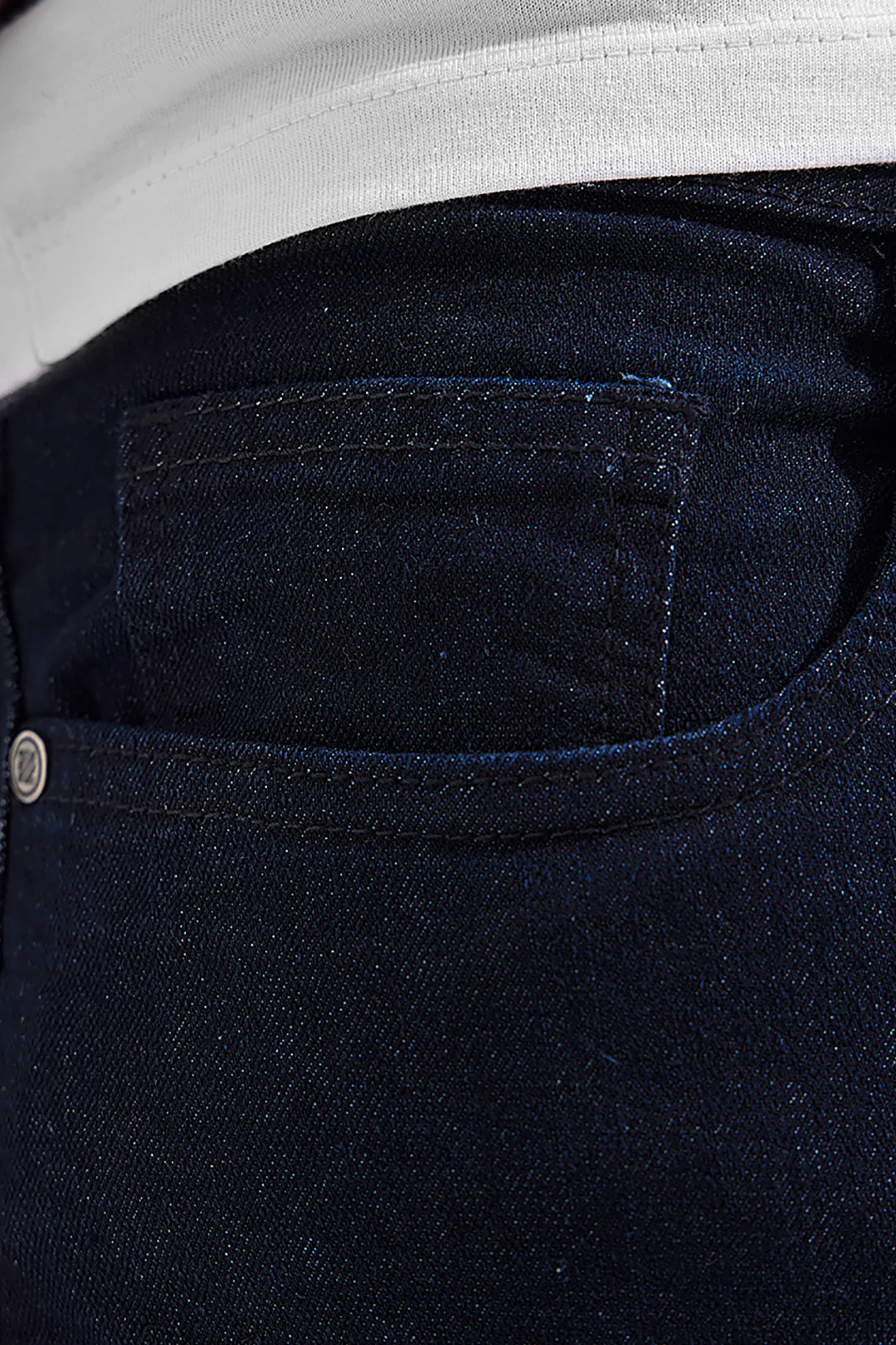 Essential Denim - 1049 - Image 4