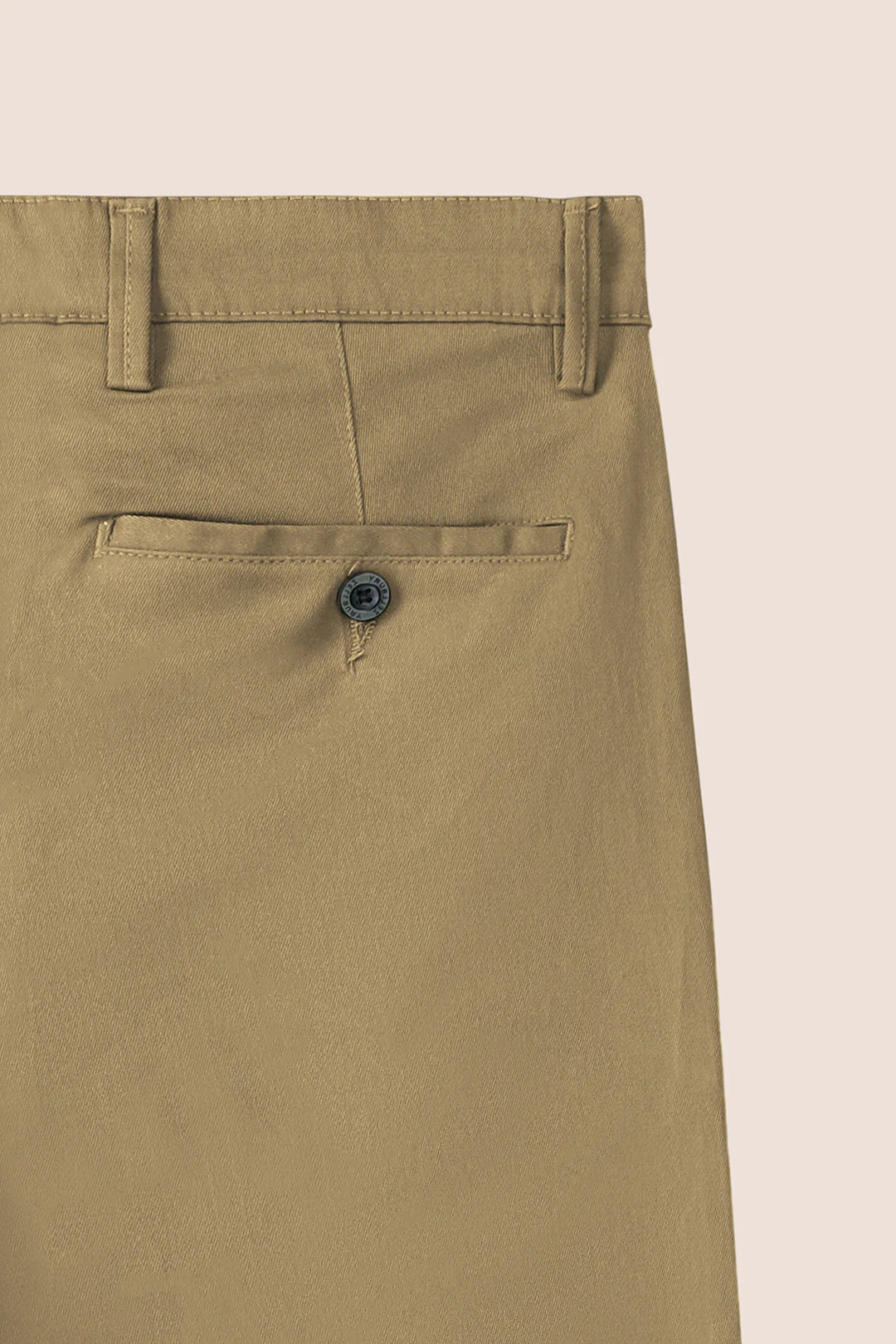 Essential Chino - E001 - Image 3