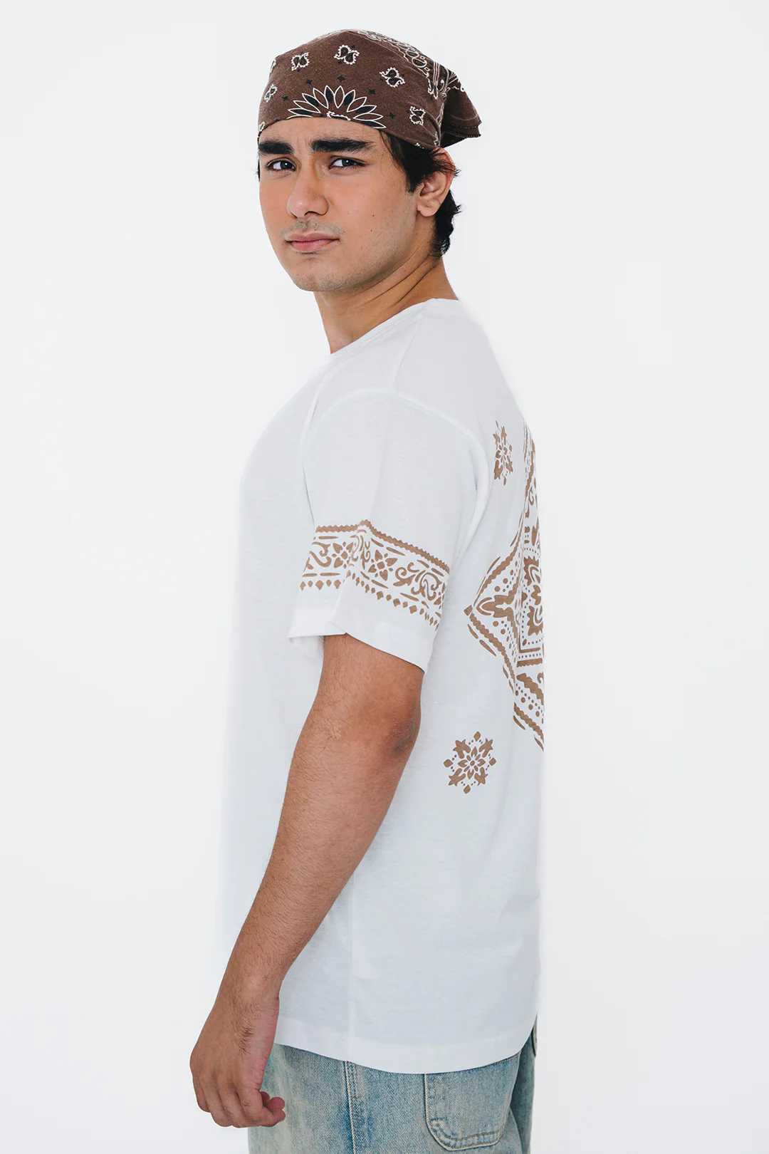 Relax Graphic T-Shirt - X035 - Image 5