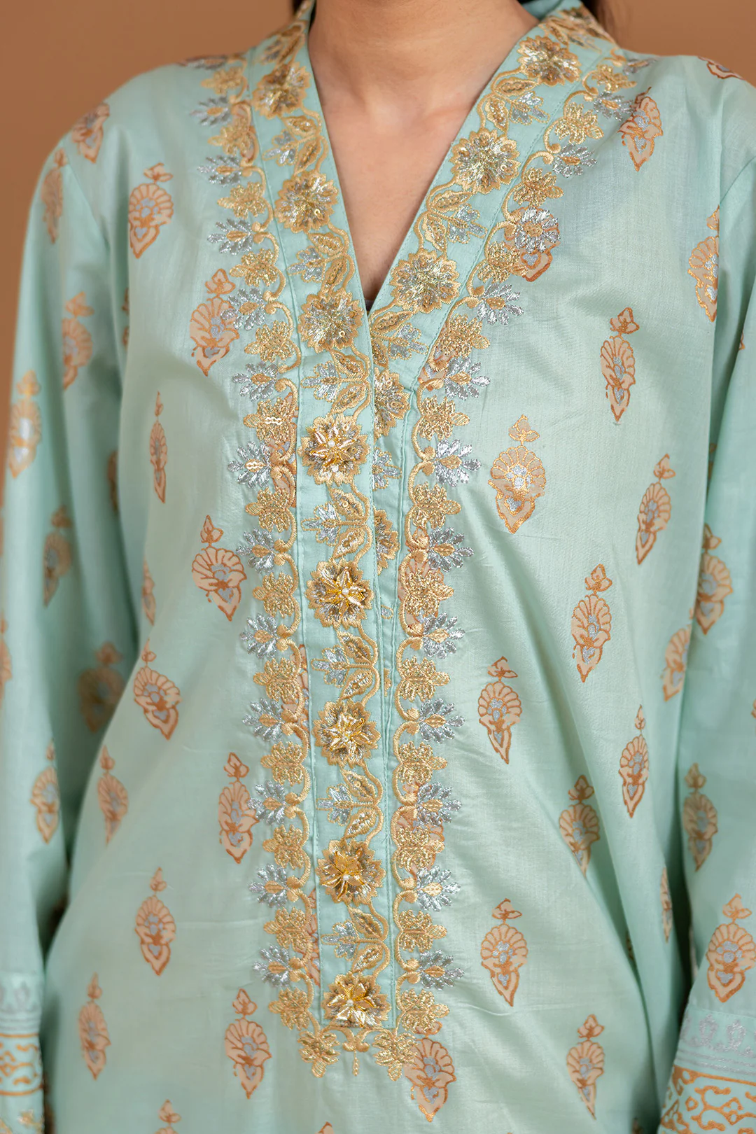 Embroidered Kurta Dupatta Trouser - 2511 - Image 5